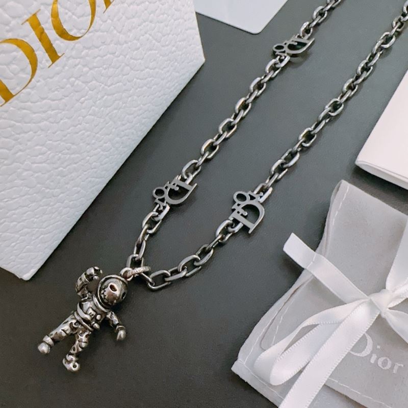 Christian Dior Necklaces